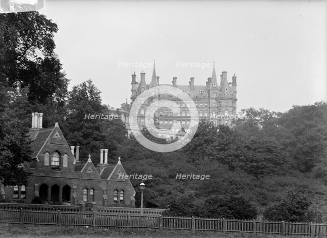 The Star & Garter Hotel, Richmond Hill, London. Artist: Unknown