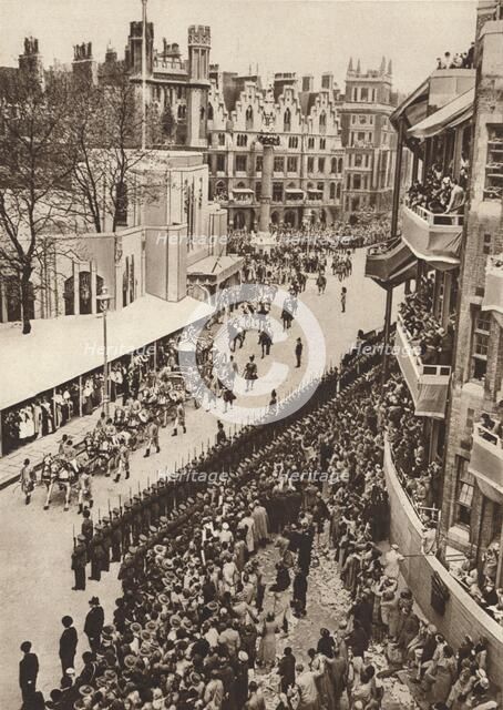 'The State Coach leaves Westminster Abbey after the coronation of King George VI', 1937. Artist: Unknown.