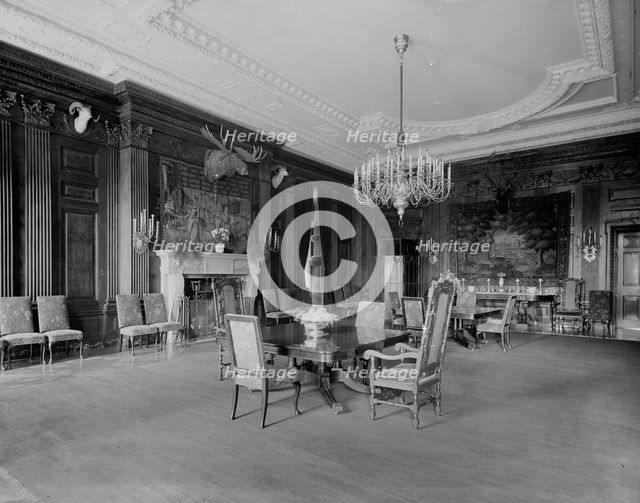 The State Dining Room, White House, Washington, D.C., between 1900 and 1906. Creator: Unknown.