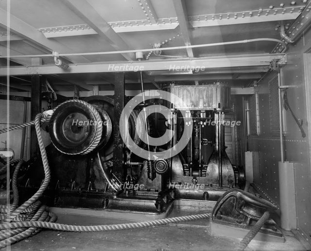 The Steam windlass, S.S. J.H. Sheadle, between 1906 and 1910. Creator: Unknown.