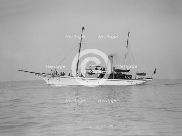 The steam yacht 'Majista', 1911. Creator: Kirk & Sons of Cowes.