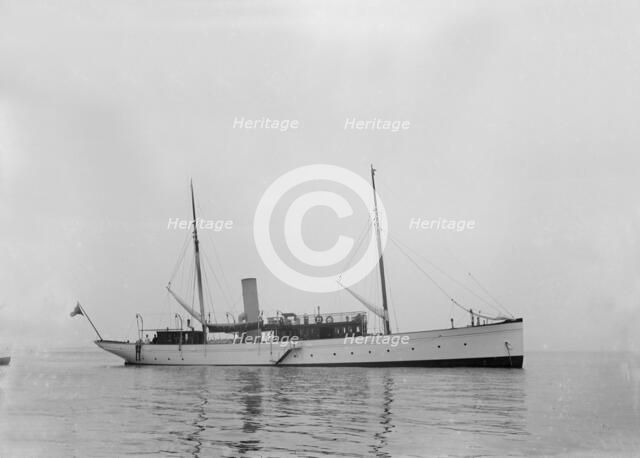 The steam yacht 'Mavis'. Creator: Kirk & Sons of Cowes.