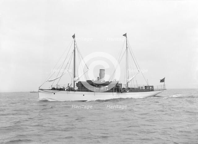 The steam yacht 'Mirel' under way, 1914. Creator: Kirk & Sons of Cowes.