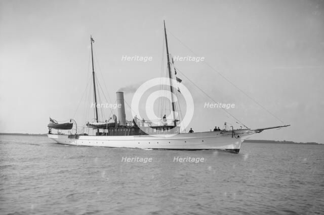 The steam yacht 'Aldebaran' under way, 1913. Creator: Kirk & Sons of Cowes.