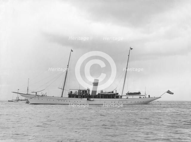 The steam yacht 'Sabrina', 1914. Creator: Kirk & Sons of Cowes.
