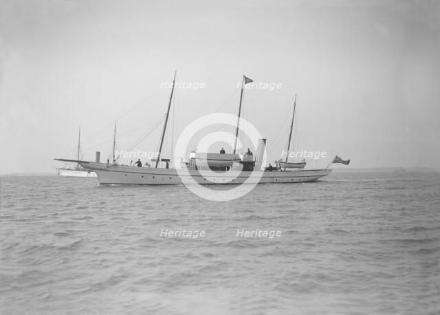 The steam yacht 'Sea Snake' 1911. Creator: Kirk & Sons of Cowes.