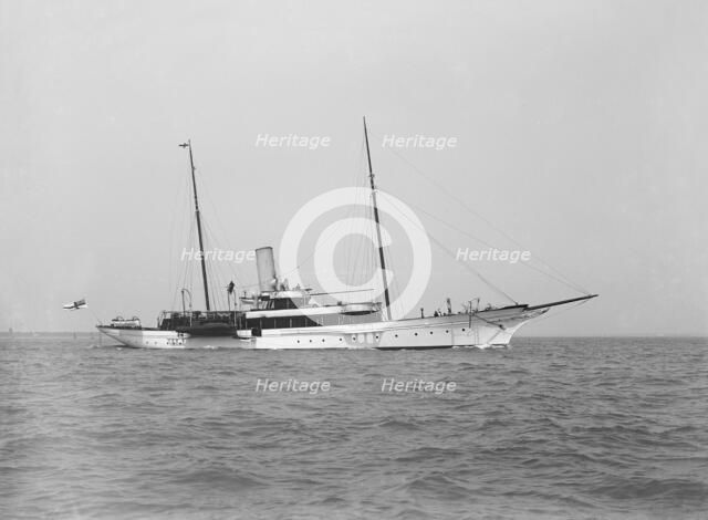 The steam yacht 'Shemara' under way, 1914. Creator: Kirk & Sons of Cowes.