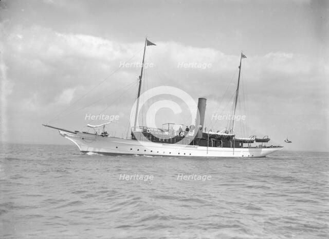 The steam yacht 'Sirocco II', 1911. Creator: Kirk & Sons of Cowes.