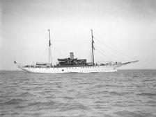 The steam yacht Ul 1911. Creator: Kirk & Sons of Cowes