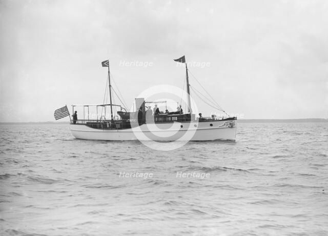 The steam yacht 'Yvonne' under way, 1913. Creator: Kirk & Sons of Cowes.