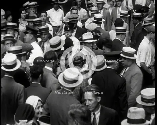 The Streets of New York City Crowded With People, 1932. Creator: British Pathe Ltd.