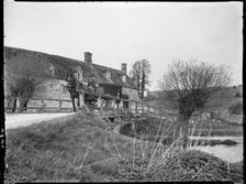The Swan Inn, Swinbrook, Swinbrook and Widford, West Oxfordshire, Oxfordshire, 1924. Creator: Katherine Jean Macfee