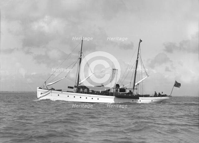 The sailing yacht 'Saevuna', 1911. Creator: Kirk & Sons of Cowes.
