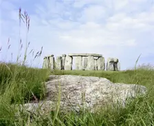 The Sarsen circle at Stonehenge, Amesbury, Wiltshire, 2000. Artist: P Williams