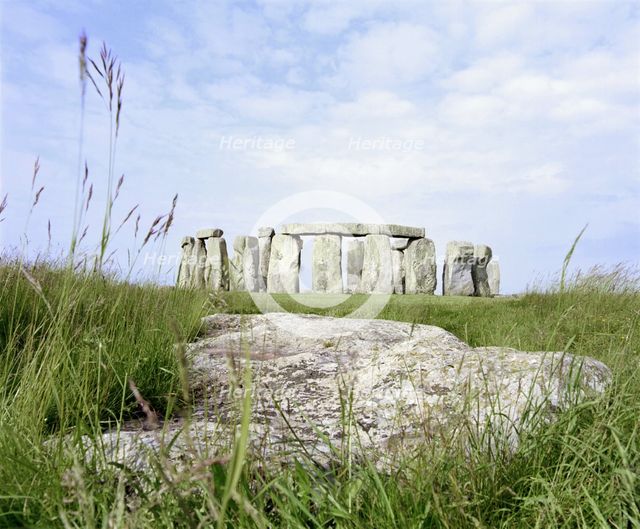 The Sarsen circle at Stonehenge, Amesbury, Wiltshire, 2000. Artist: P Williams