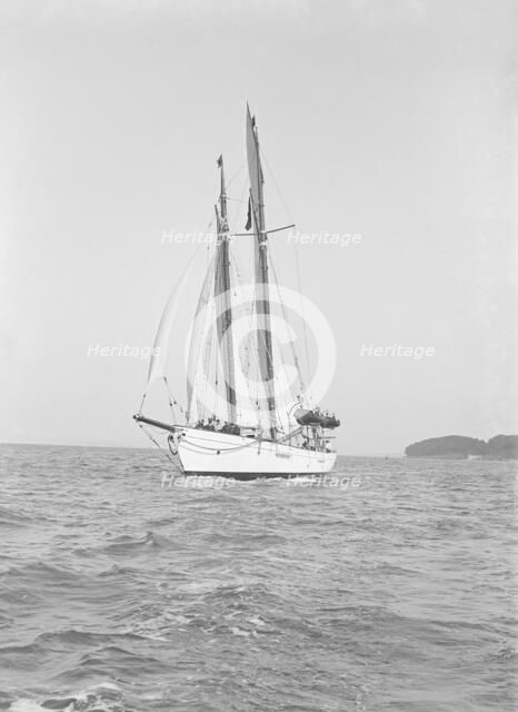 The schooner 'Dwyn-Wen', 1914. Creator: Kirk & Sons of Cowes.