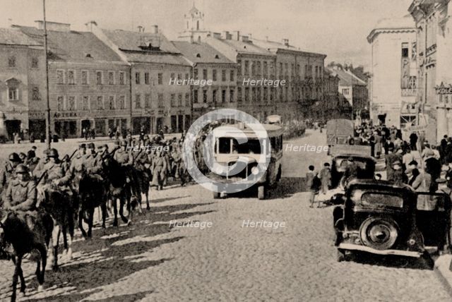 The Soviet Red Army in Vilnius, 1940, 1940.