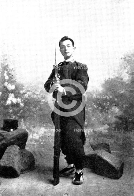 The Spanish-American War:...Grand Canary Island...Spanish soldier of the 17th Cazadores, 1898. Creator: Charles Nanson.