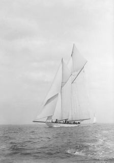 The spectacular 338-ton Big Class schooner Westward 1926. Creator: Kirk & Sons of Cowes