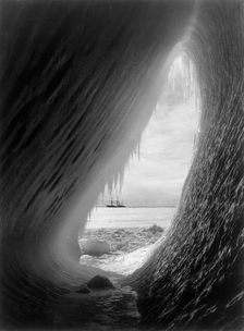The Terra Nova in McMurdo Sound, Antartica, 1911. Artist: Herbert Ponting