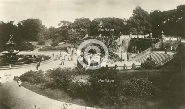 The Terrace and Fountain, Central Park, New York. Artist: Unknown