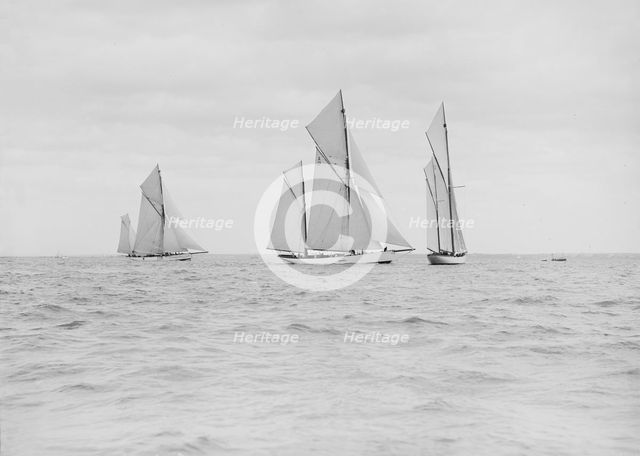 The three ketches 'Julnar', 'Cariad' and 'Corisande' racing upwind, 1913. Creator: Kirk & Sons of Cowes.