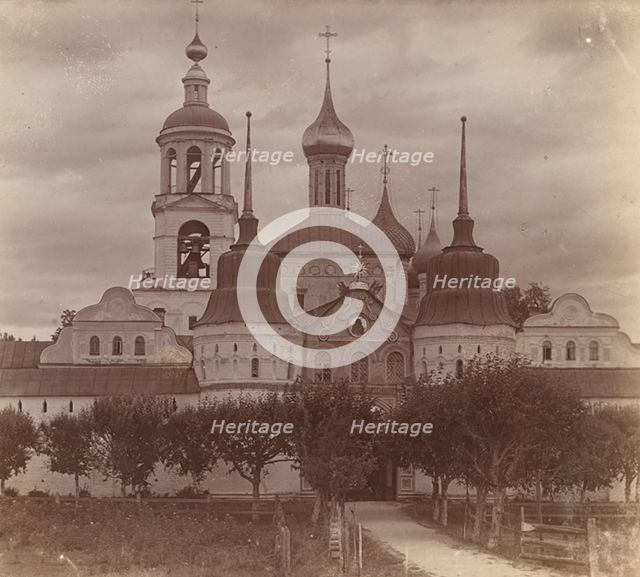 The Tolga Convent in Yaroslavl, 1910.