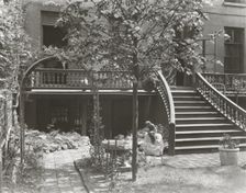 The Touchstone Garden, 118-120 East 30th Street, New York, New York, 1919. Creator: Frances Benjamin Johnston