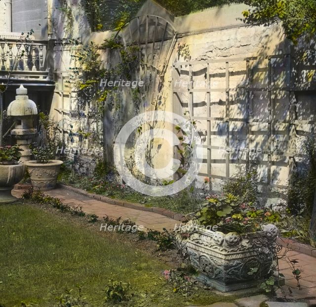 The Touchstone Garden, 118-120 East 30th Street, New York, New York, 1919. Creator: Frances Benjamin Johnston.