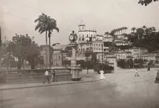 The Tram passing the Praca da Gloria 1914