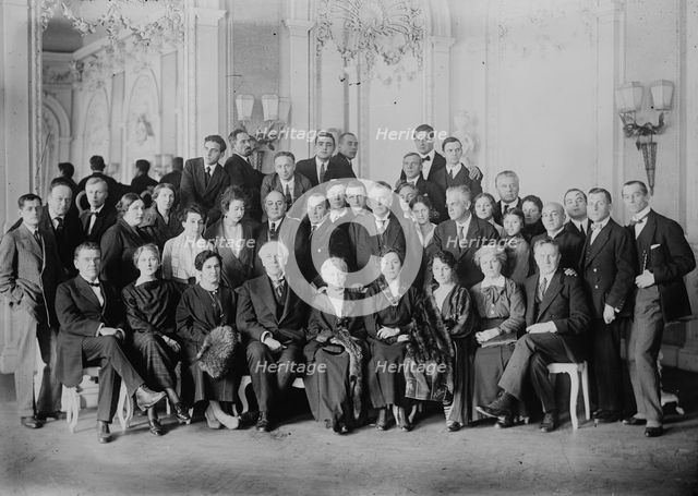 The Troupe of the Moscow Art Theatre, 1900s-1910s.