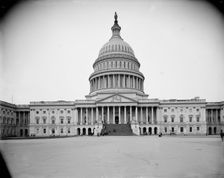 The United States Capitol, central part of bldg., Washington, D.C., 1902. Creator: Unknown
