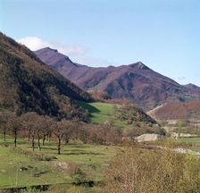 The upper Tiber valley above Sansepolcro