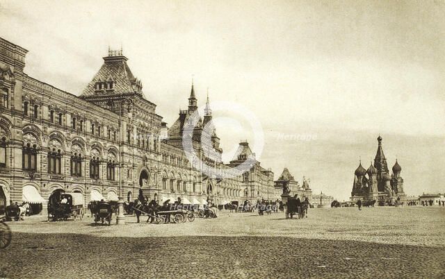 The upper trading rows in Red Square, Moscow, Russia, 1910s. Artist: Unknown