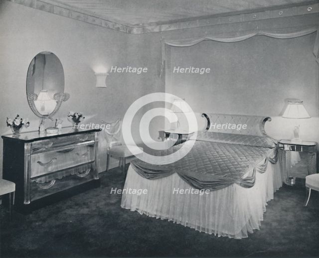 'The vibrant qualities of 'Plexiglas' are used to advantage in this bedroom', 1942.  Artist: Unknown.