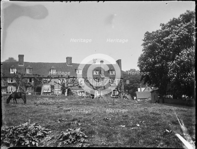 The Walks, Groombridge, Speldhurst, Tunbridge Wells, Kent, 1911. Creator: Katherine Jean Macfee.