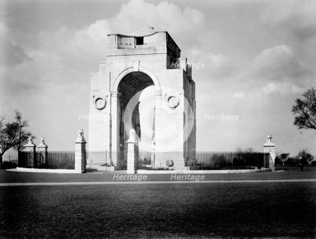 The War Memorial in Victoria Park, Leicester, Leicestershire, after 1923. Artist: Alfred Newton & Sons