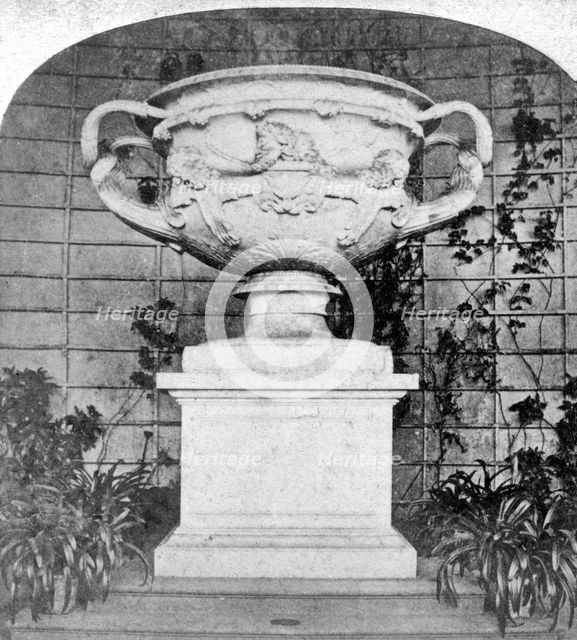 The Warwick Vase, Warwick Castle, Warwick, Warwickshire, late 19th century. Artist: Unknown