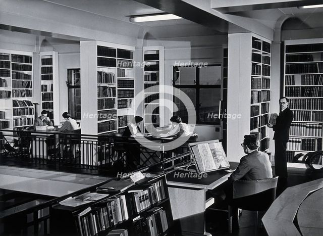 The Wellcome Building, Euston Road, London: the gallery in the Hall of Statuary as..., c1960. Creator: Unknown.