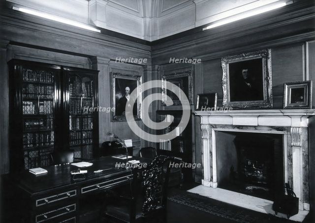 The Wellcome Historical Medical Museum, 28 Portman Square, London: the Director's Room, c, 1954. Creator: Unknown.