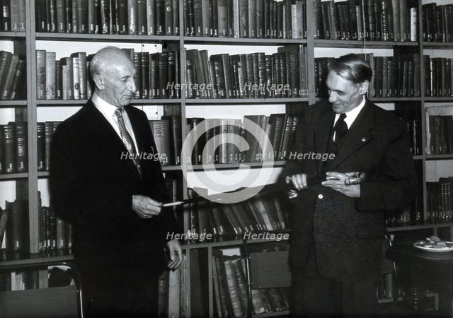The Wellcome Historical Medical Museum, 28 Portman Square, London: the Director presenting... 1959. Creator: Unknown.