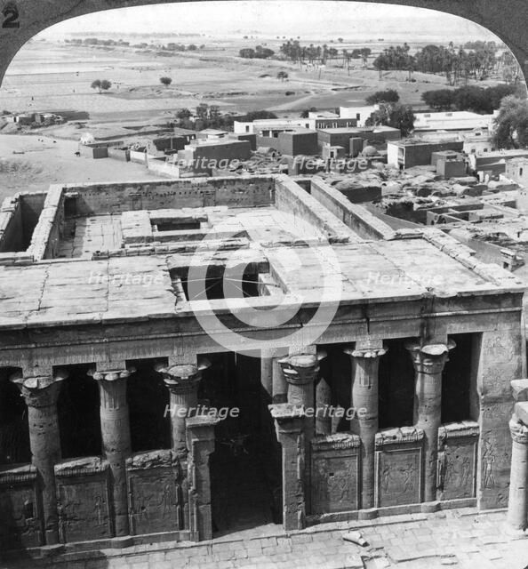 'The wonderfully preserved temple at Edfu, Egypt', 1905.Artist: Underwood & Underwood