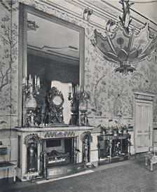 The Yellow Drawing Room, Buckingham Palace 1939