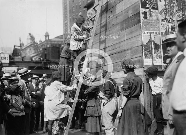 Theater, Times Sq. being painted, 20 Aug 1918. Creator: Bain News Service.