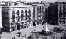 Theatre Square and statue to Frederic Soler Pitarra on the Ramblas in Barcelona, 1905