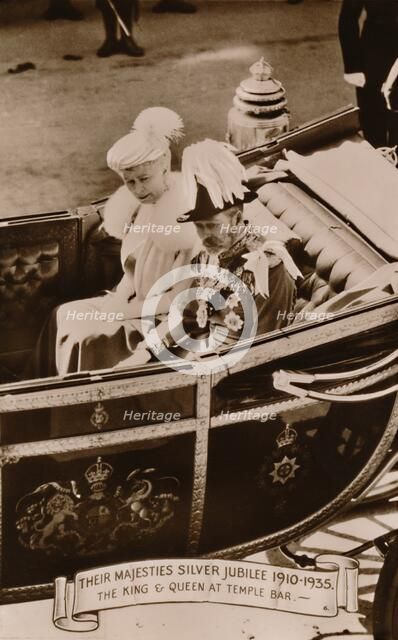 'Their Majesties Silver Jubilee 1910-1935. The King & Queen at Temple Bar', 1935. Creator: Unknown.