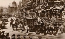 Their Majesties Silver Jubilee 1910-1935. The Speaker's Coach in the Royal Procession