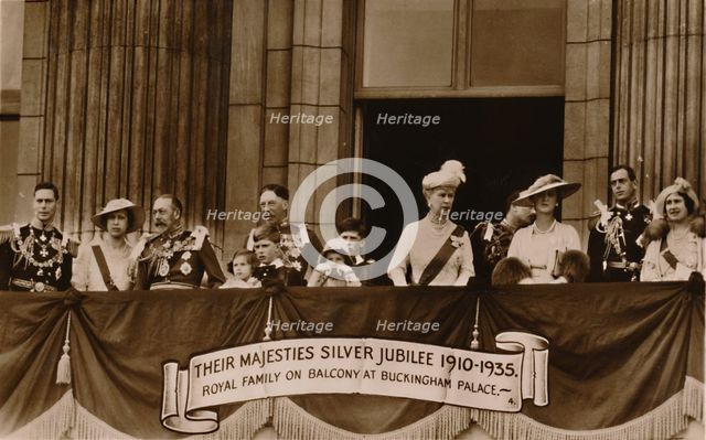 'Their Majesties Silver Jubilee 1910-1935. Royal Family on Balcony at Buckingham Palace', 1935. Creator: Unknown.