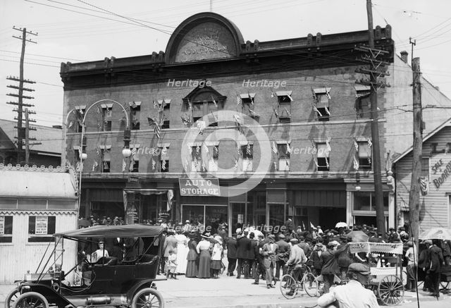 Theodore Roosevelt speaking in N.J., between c1910 and c1915. Creator: Bain News Service.