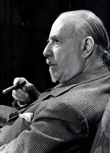 Thomas Beecham (1879-1961), English conductor and impresario
